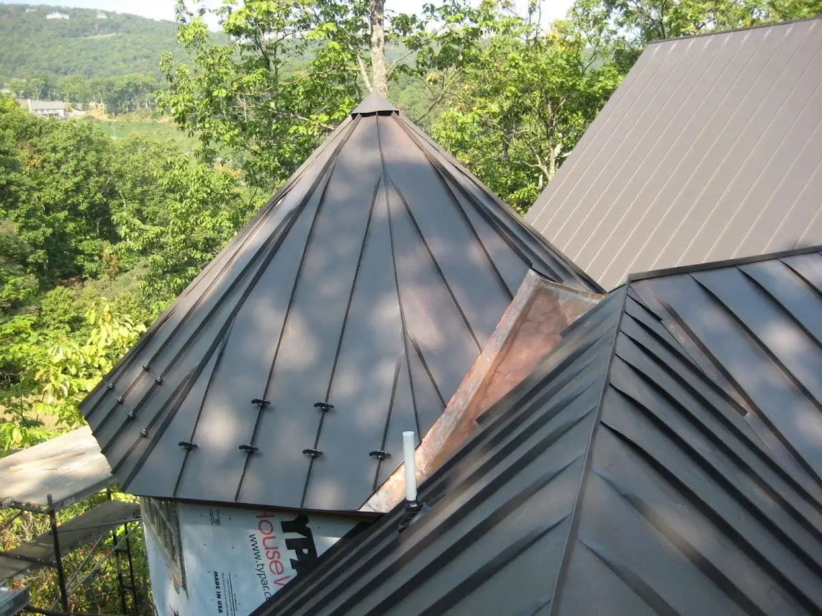 Professional Roof Tarp Installation by Craftsman Roofing in Burlington
